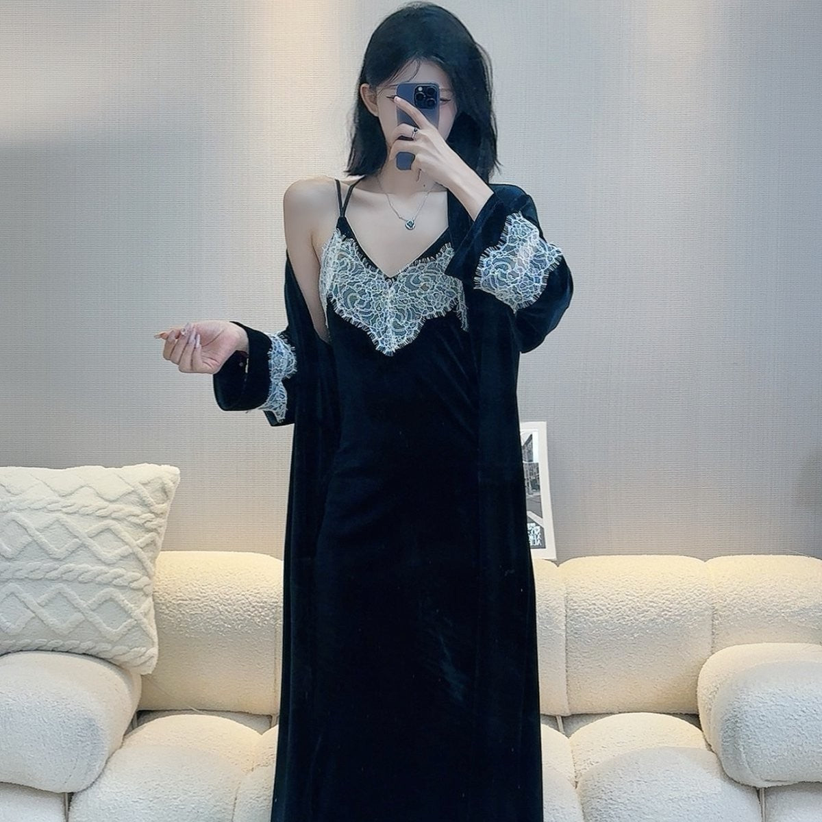 Winter and autumn halter-style long nightgown